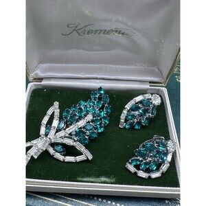 Weis Marquise & Baguette Rhinestone Brooch & Earring Set Green